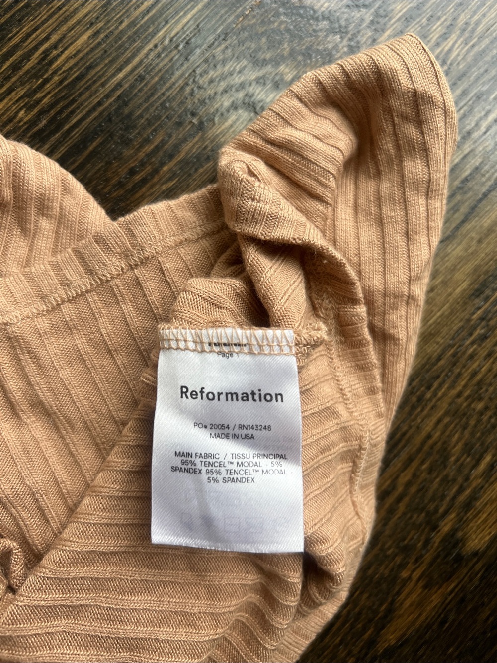 Reformation Women’s Bardot Short-Sleeve Ribbed Square-Neck Top Golden Tan | S - Picture 5 of 6